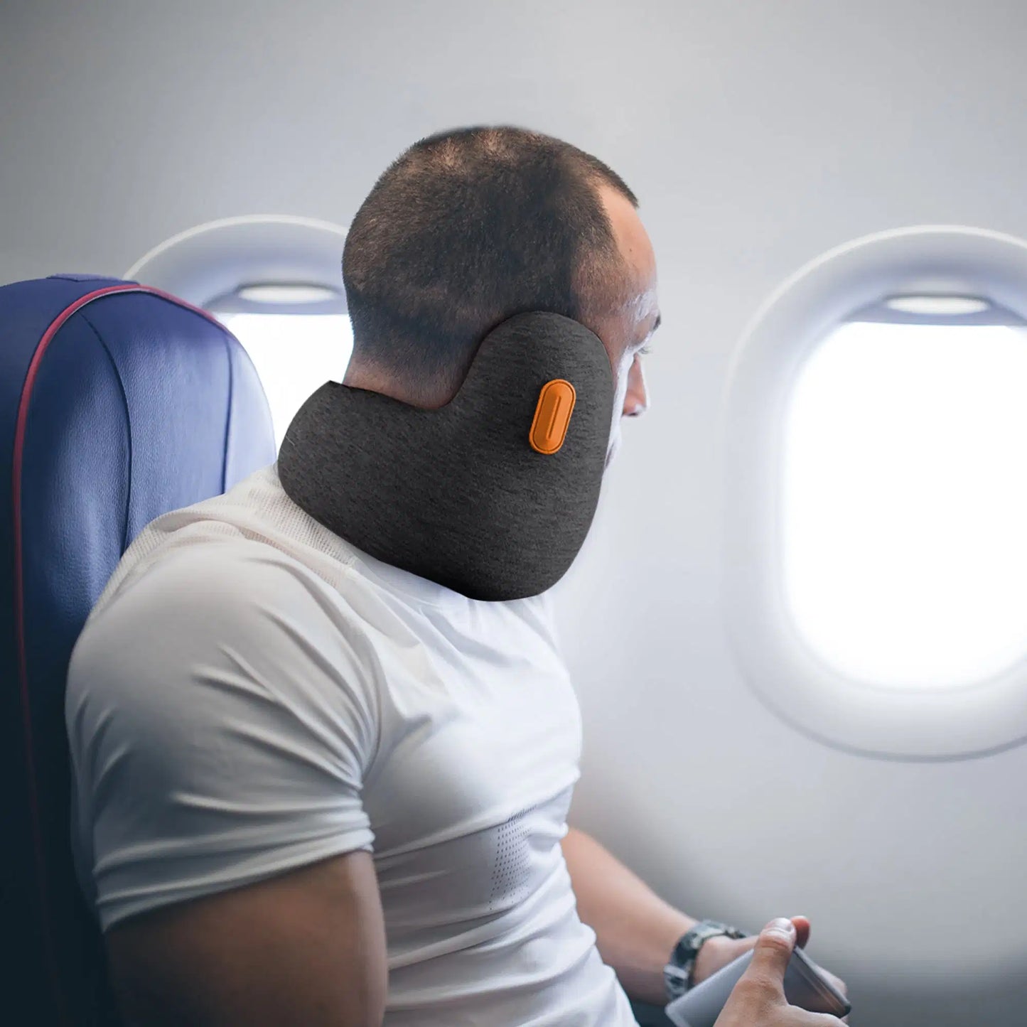 Noise-Cancelling Travel Pillow: Your Ticket to Tranquil Journeys
